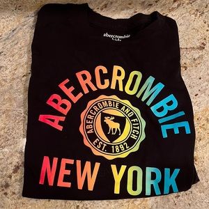 A cute Abercrombie tee